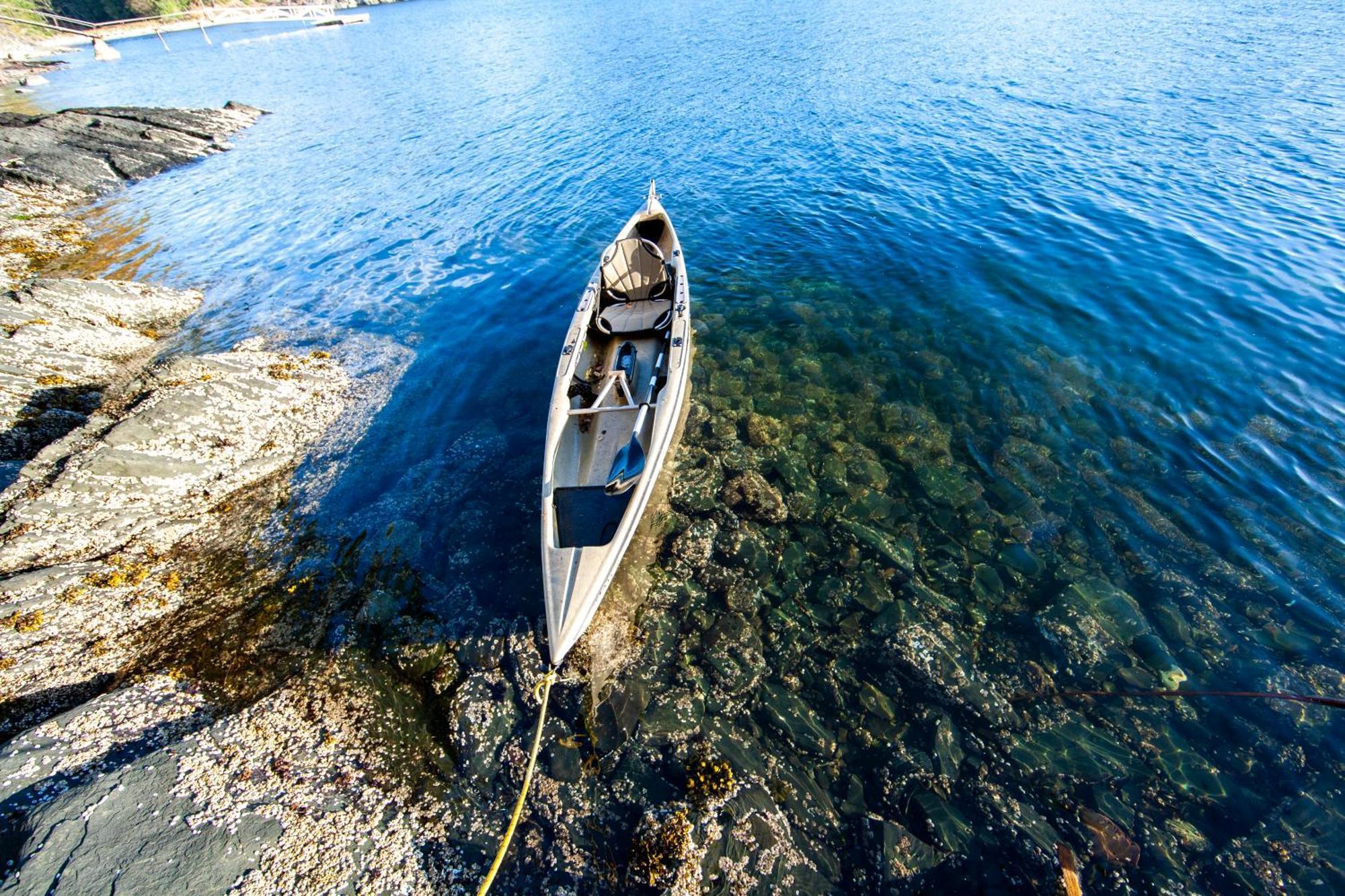 Shangrila Waterfront Vacation Home Bedwell Harbour エクステリア 写真